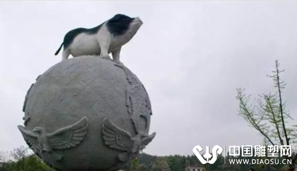 这些奇葩的雕塑！网友们看了纷纷表示“辣眼睛”