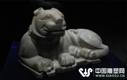 一组极品馆藏汉代圆雕动物造型玉器浏览